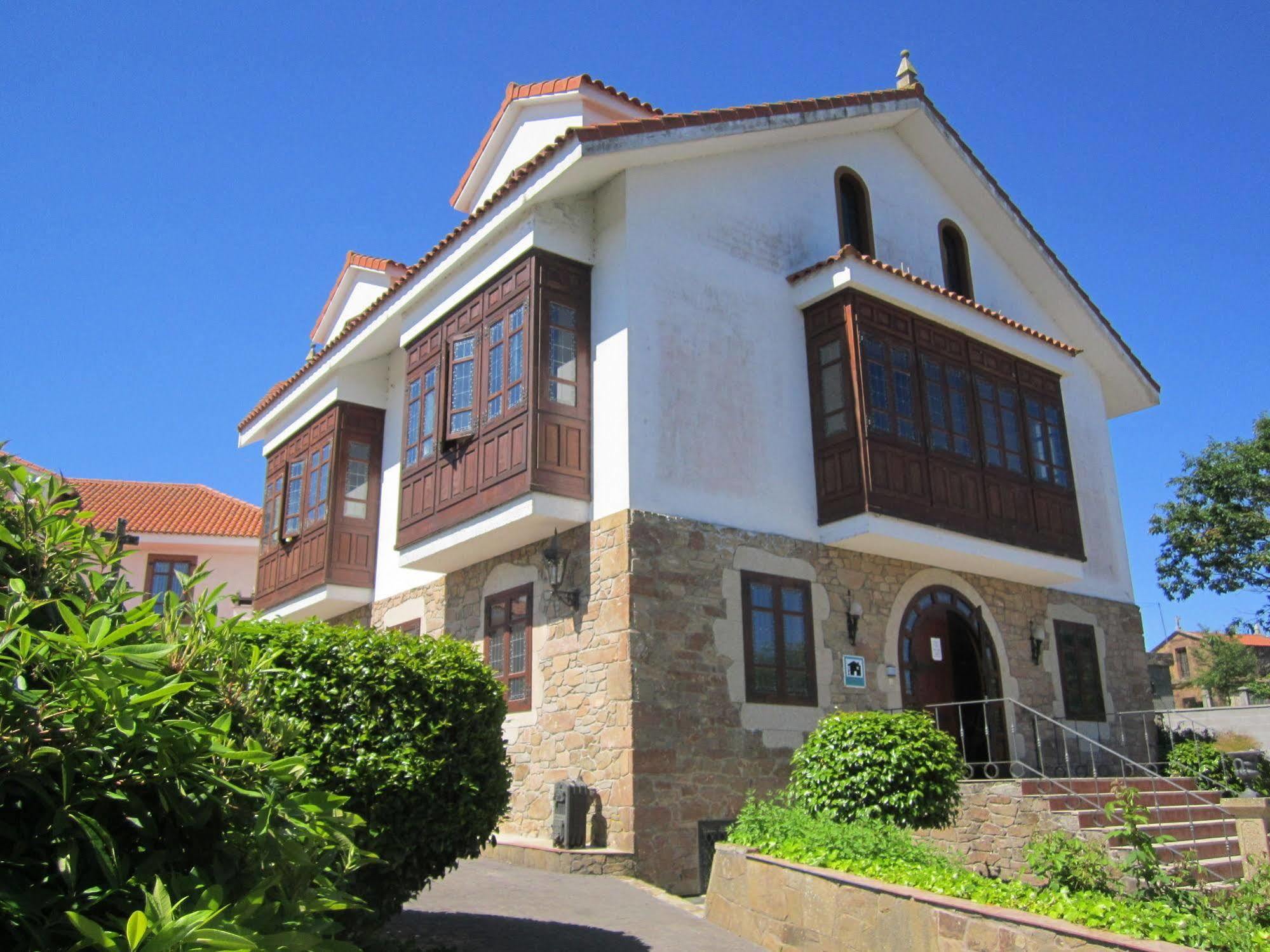 Hotel Mar De Queo Carballo Esterno foto
